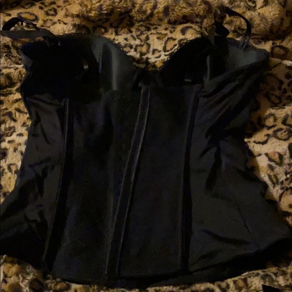 Black corset. 36C. Worn twice - Picture 2 of 4